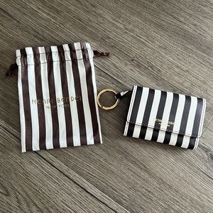 Henri Bendel Wallet